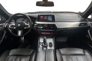 BMW M550 bild 12