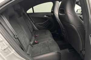 Mercedes CLA200 bild 8