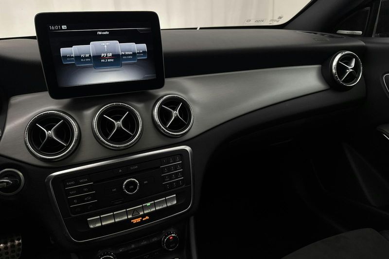 Mercedes CLA200 bild 13
