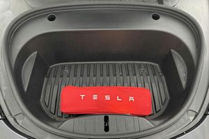 Tesla Model 3 bild 10
