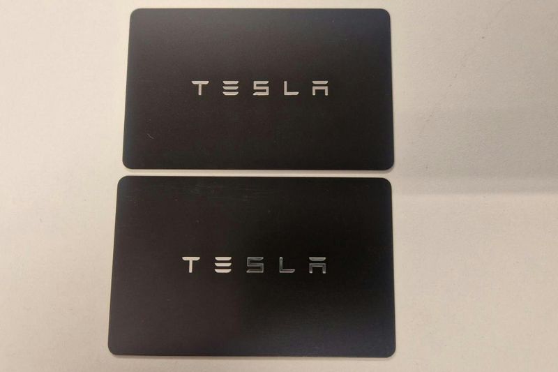 Tesla Model 3 bild 25