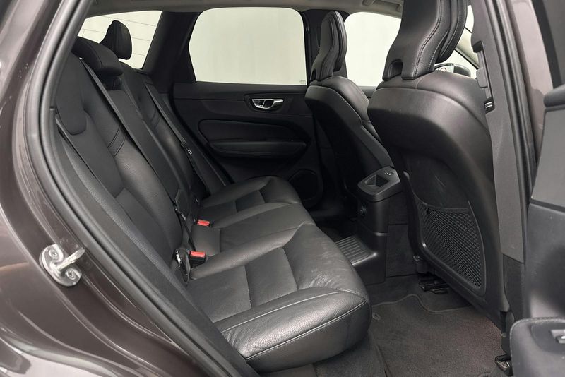 Volvo XC60 bild 8