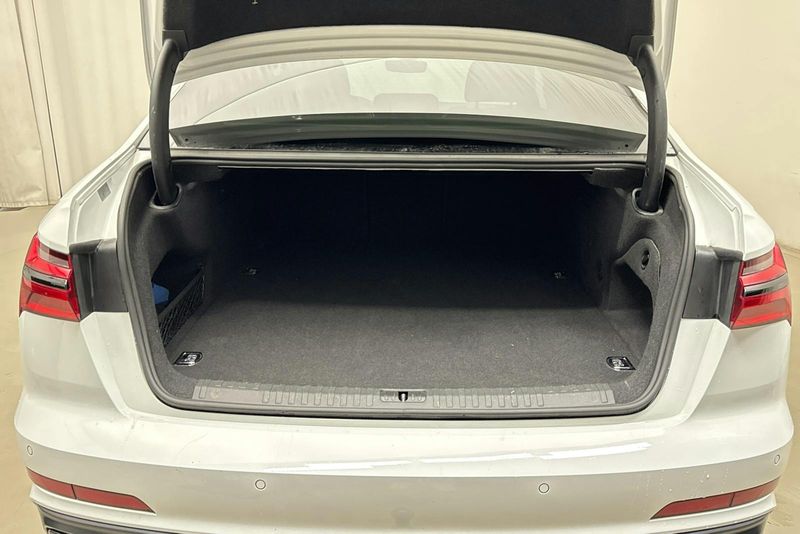 Audi A6 bild 9