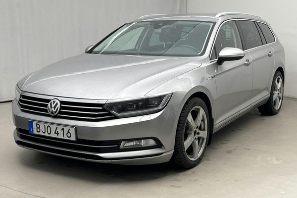 Volkswagen Passat 2.0 TDI BiTurbo Sportscombi 4MOTION (240hk) - 2015