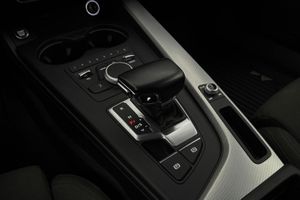 Audi A4 bild 13