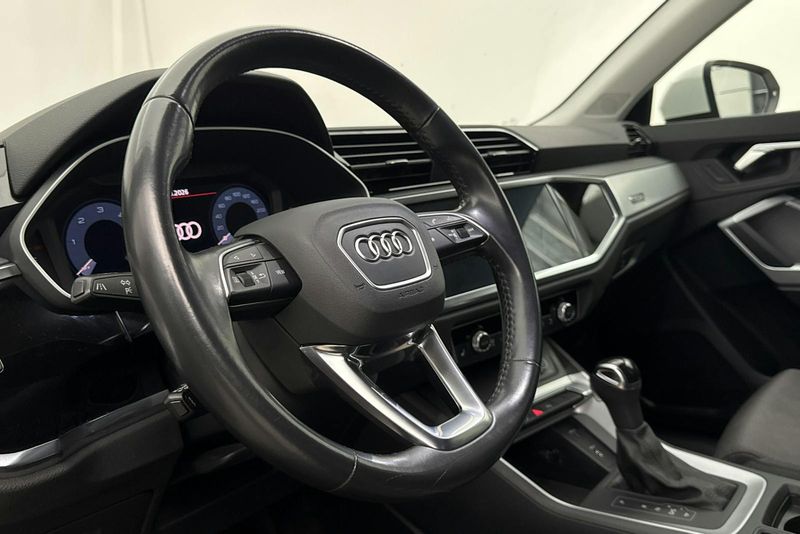 Audi Q3 bild 11