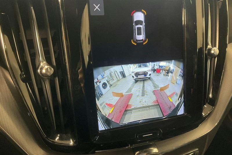 Volvo XC60 bild 13
