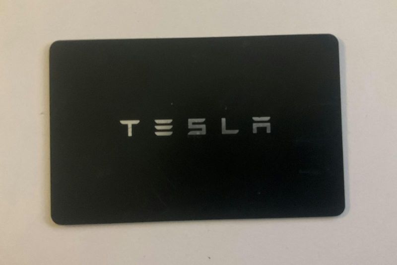 Tesla Model Y bild 24