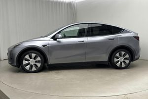 Tesla Model Y bild 2