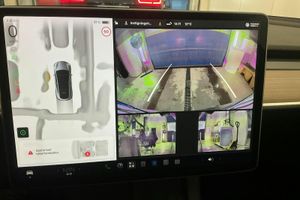 Tesla Model Y bild 13