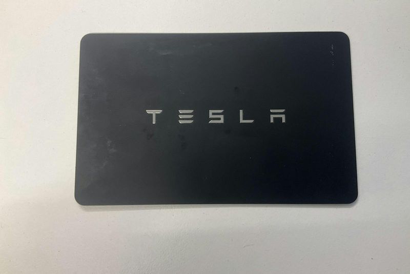 Tesla Model 3 bild 20