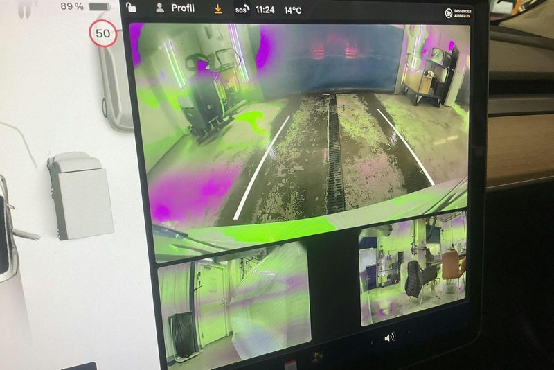 Tesla Model 3 bild 14