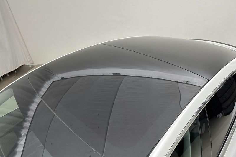 Tesla Model 3 bild 19