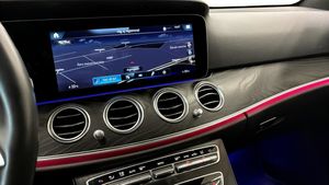 Mercedes E220 bild 16
