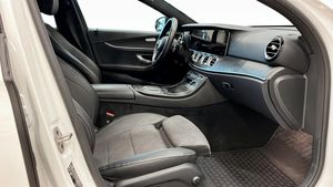 Mercedes E220 bild 3