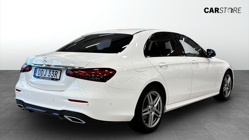 Mercedes E220 bild 2