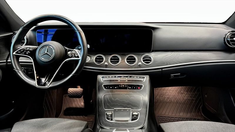 Mercedes E220 bild 4