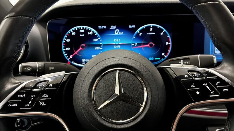 Mercedes E220 bild 18