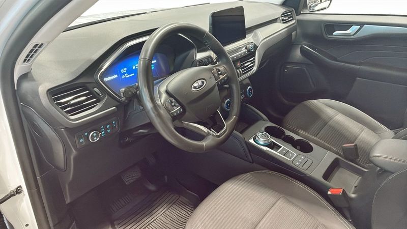 Ford Kuga bild 3