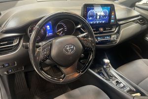 Toyota C-HR bild 8