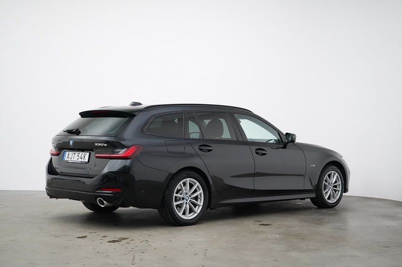 BMW 330 bild 22