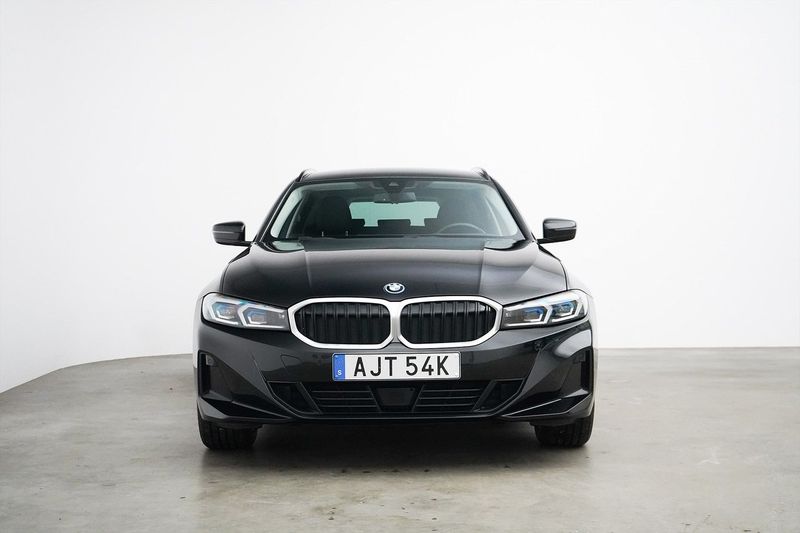 BMW 330 bild 23