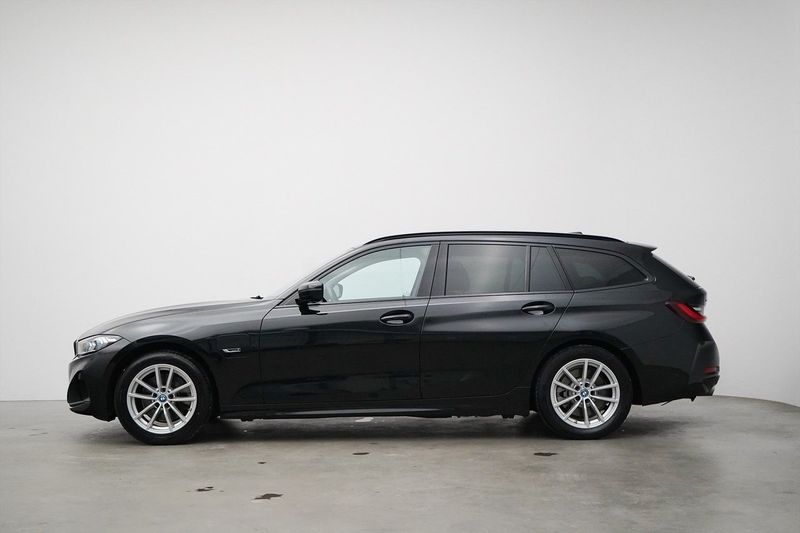 BMW 330 bild 4