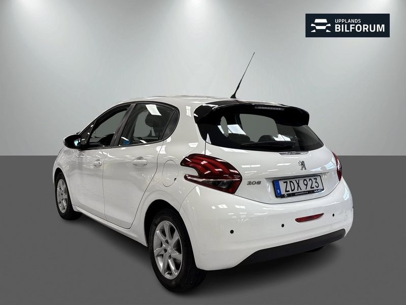 Peugeot 208 bild 6