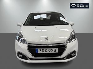 Peugeot 208 bild 2