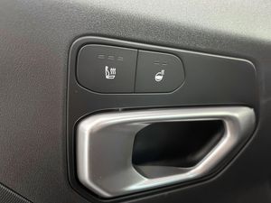 Kia K4 bild 15