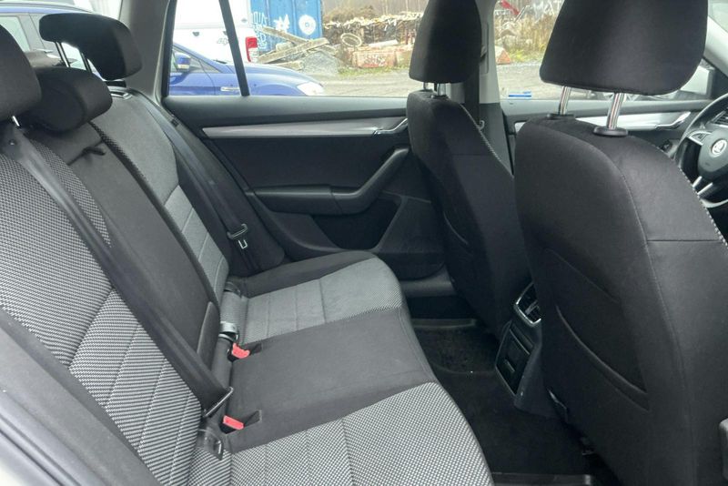 Skoda Octavia bild 9
