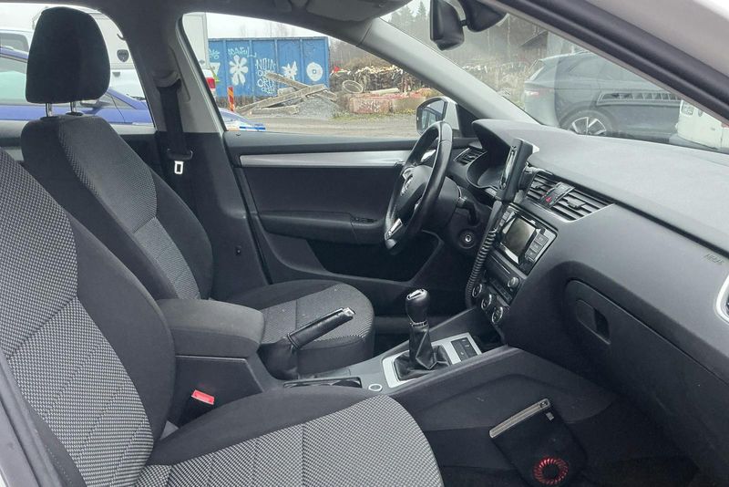 Skoda Octavia bild 8