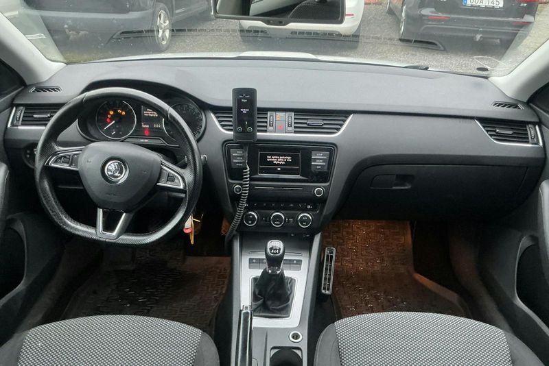 Skoda Octavia bild 7