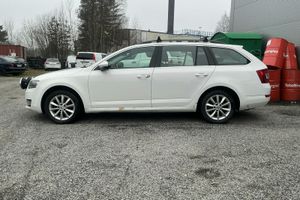 Skoda Octavia bild 3