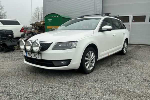 Skoda Octavia III 1.6 TDI Combi 4X4 (110hk) - 2016