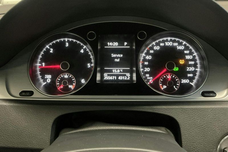 Volkswagen Passat bild 11