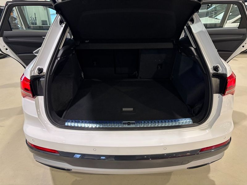 Audi Q3 bild 18