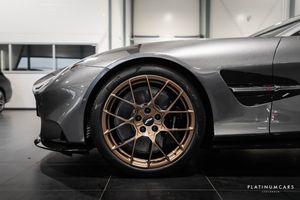 Aston Martin Vanquish bild 5