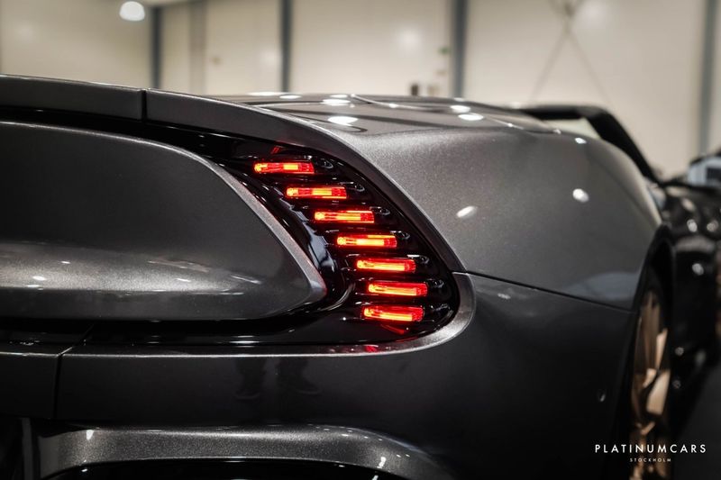 Aston Martin Vanquish bild 6