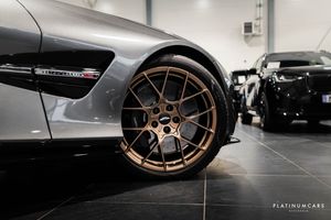 Aston Martin Vanquish bild 25