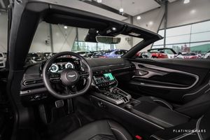 Aston Martin Vanquish bild 7