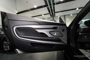 Aston Martin Vanquish bild 23