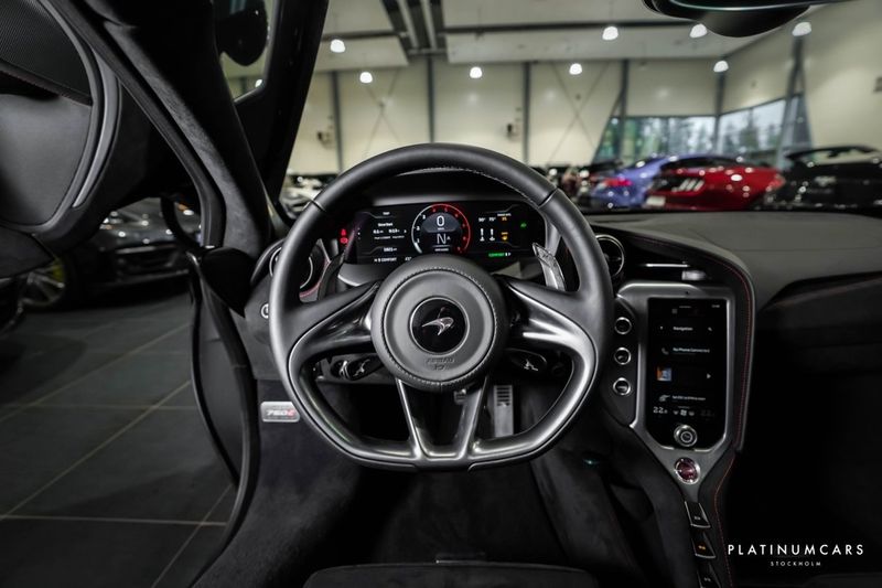 McLaren 750S bild 11