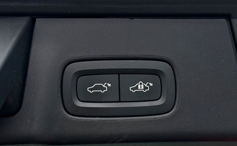 Volvo V90 bild 24