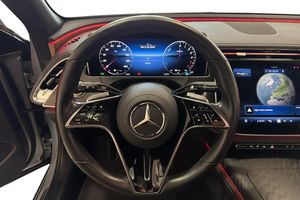 Mercedes E300 bild 10