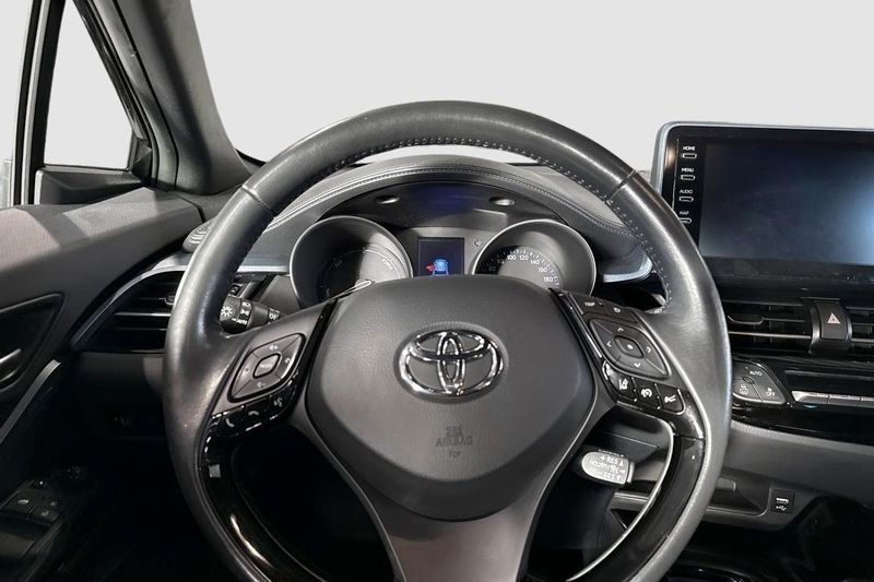 Toyota C-HR bild 11