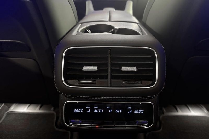 Mercedes GLS63 AMG bild 24