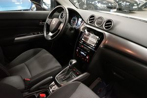 Suzuki Vitara bild 11