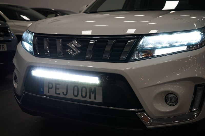 Suzuki Vitara bild 24