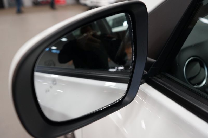 Suzuki Vitara bild 8
